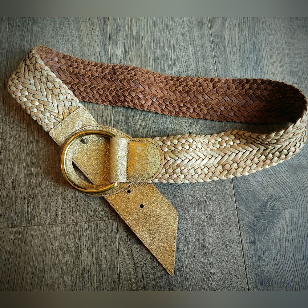VTG Linea Pelle Genuine Leather Metallic Gold Braided Wide Ring Buckle Size L
